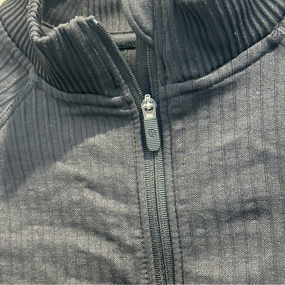 Lululemon Rest Less Cropped Half Zip Rib Black - Picture 4 of 7